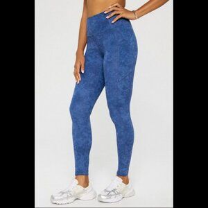 Fabletics Oasis PureLuxe High-Waisted Legging Classic Indigo Marble Size Small